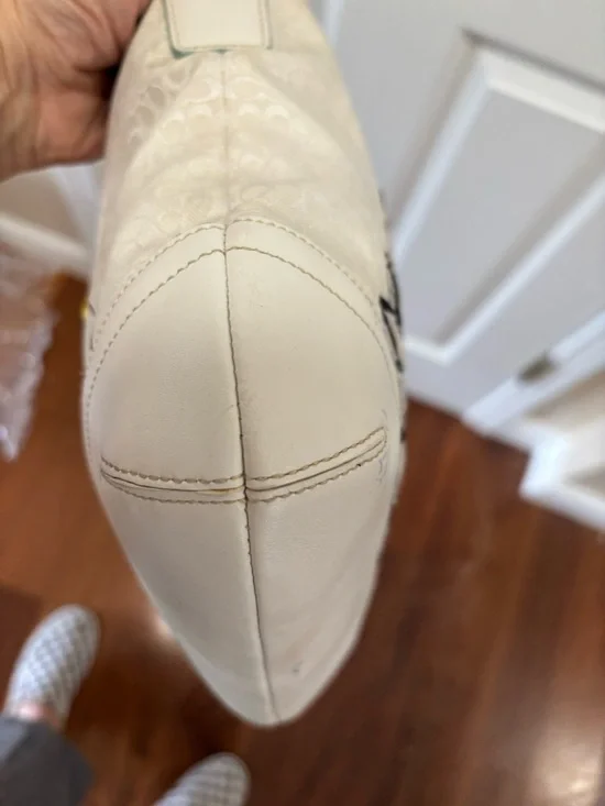 Coach A0769-F10871 Floral Bee Signature Mini C White Duffle Crossbody GUC - Picture 11 of 16